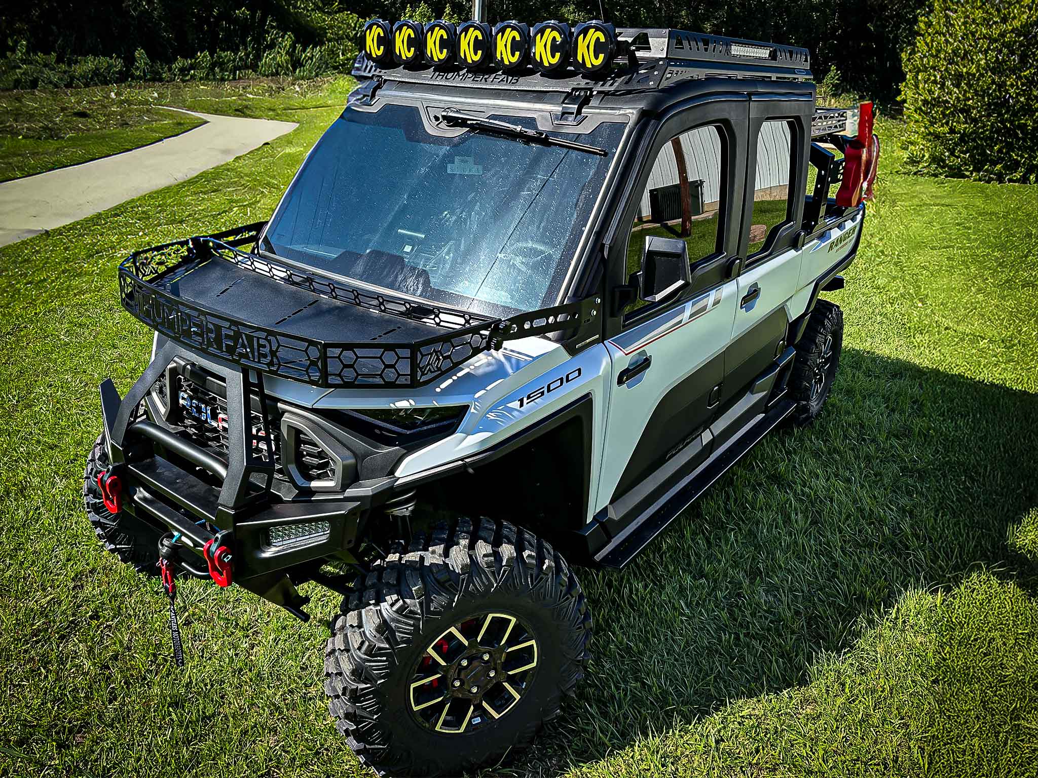 TF041904_1500_Upper_Roof_Rack-